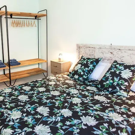 Center Apartment